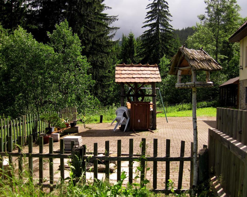 Penzion Adam Adamov  Luaran gambar